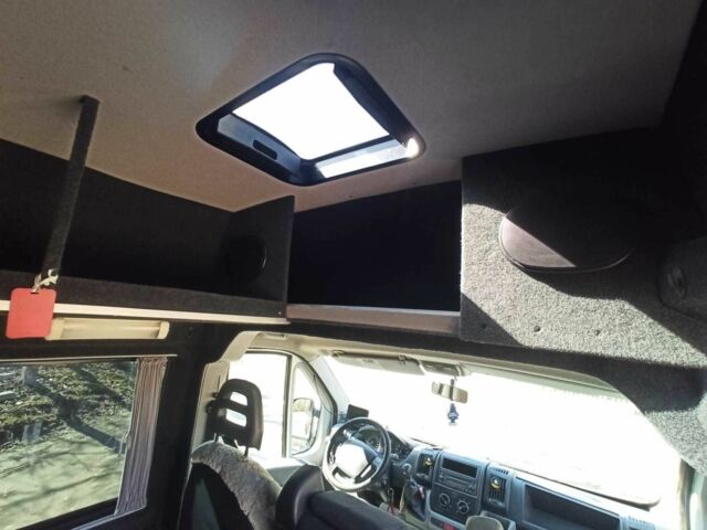 Черный Ситроен Jumper, объемом двигателя 3 л и пробегом 314 тыс. км за 12500 $, фото 18 на Automoto.ua