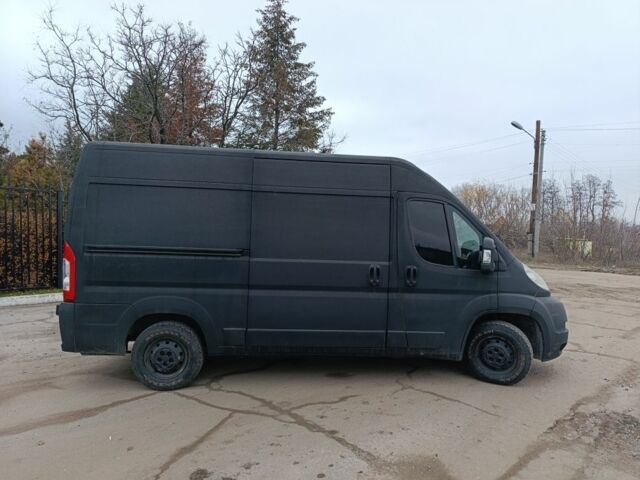 Черный Ситроен Jumper, объемом двигателя 2.2 л и пробегом 533 тыс. км за 3100 $, фото 3 на Automoto.ua