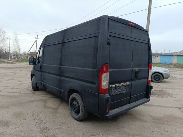 Черный Ситроен Jumper, объемом двигателя 2.2 л и пробегом 533 тыс. км за 3100 $, фото 4 на Automoto.ua