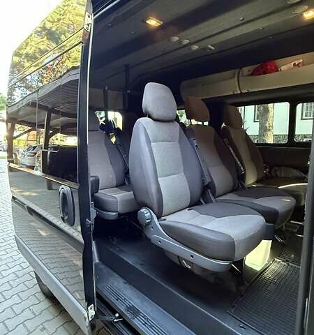 Черный Ситроен Jumper, объемом двигателя 2.2 л и пробегом 345 тыс. км за 18000 $, фото 5 на Automoto.ua
