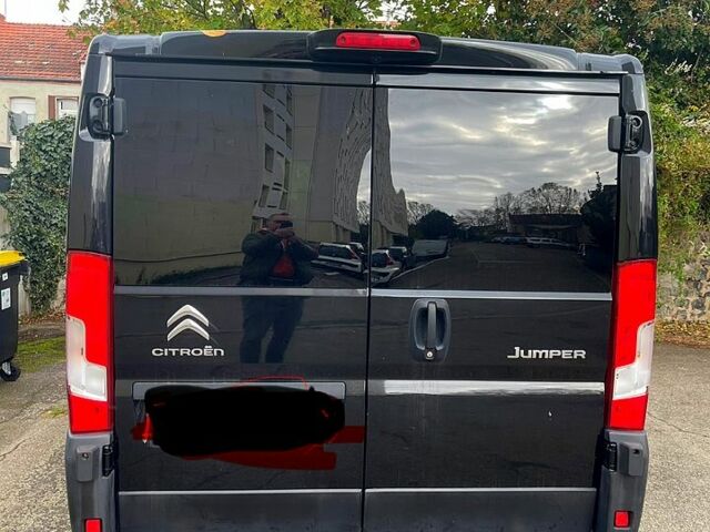 Черный Ситроен Jumper, объемом двигателя 22 л и пробегом 150 тыс. км за 27000 $, фото 4 на Automoto.ua