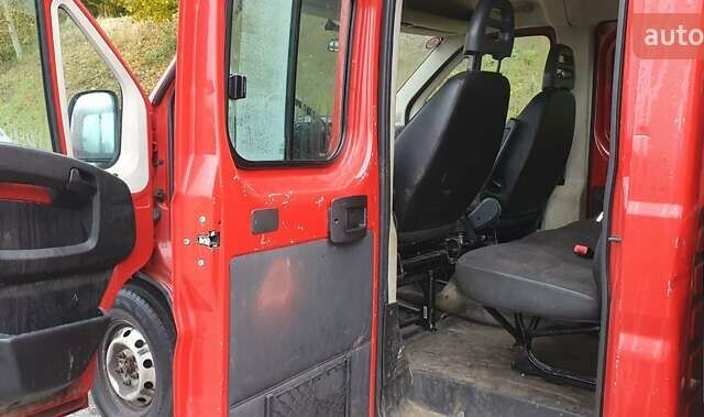 Красный Ситроен Jumper, объемом двигателя 2.2 л и пробегом 230 тыс. км за 14500 $, фото 3 на Automoto.ua