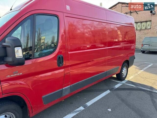 Красный Ситроен Jumper, объемом двигателя 2.2 л и пробегом 236 тыс. км за 8800 $, фото 4 на Automoto.ua