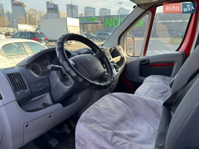 Красный Ситроен Jumper, объемом двигателя 2.2 л и пробегом 236 тыс. км за 8800 $, фото 33 на Automoto.ua