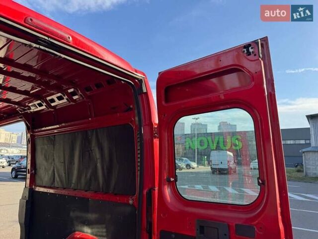 Красный Ситроен Jumper, объемом двигателя 2.2 л и пробегом 236 тыс. км за 8800 $, фото 9 на Automoto.ua