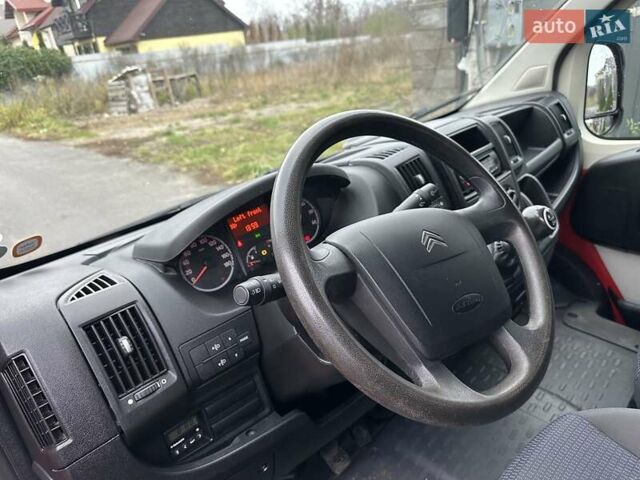 Красный Ситроен Jumper, объемом двигателя 2.2 л и пробегом 116 тыс. км за 12200 $, фото 4 на Automoto.ua