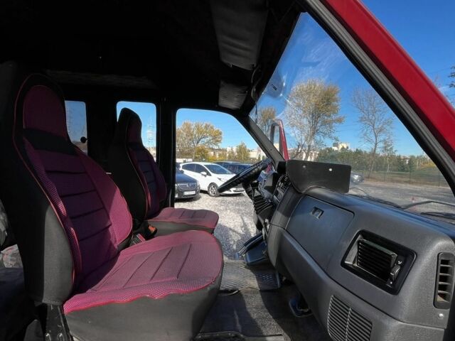 Красный Ситроен Jumper, объемом двигателя 0 л и пробегом 200 тыс. км за 3700 $, фото 7 на Automoto.ua