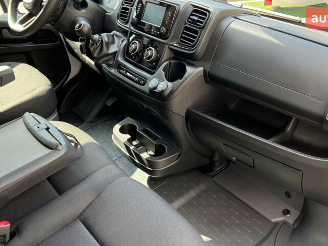 купити нове авто Сітроен Jumper 2025 року від офіційного дилера Автомир Сітроен фото