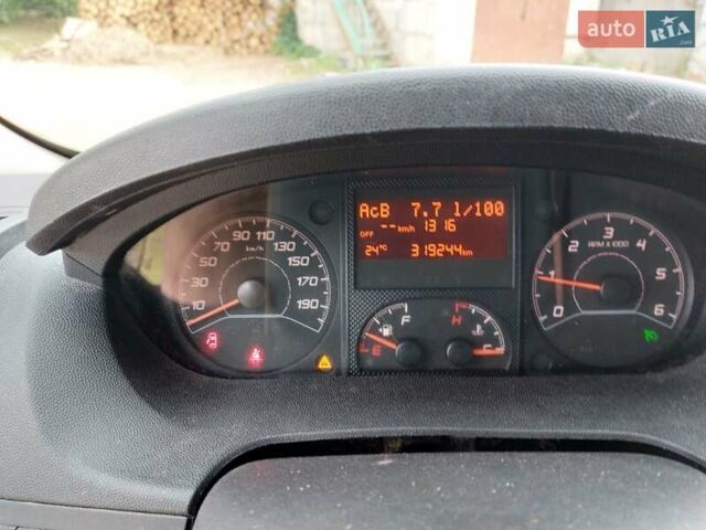 Жовтий Сітроен Jumper, об'ємом двигуна 2 л та пробігом 320 тис. км за 9800 $, фото 8 на Automoto.ua