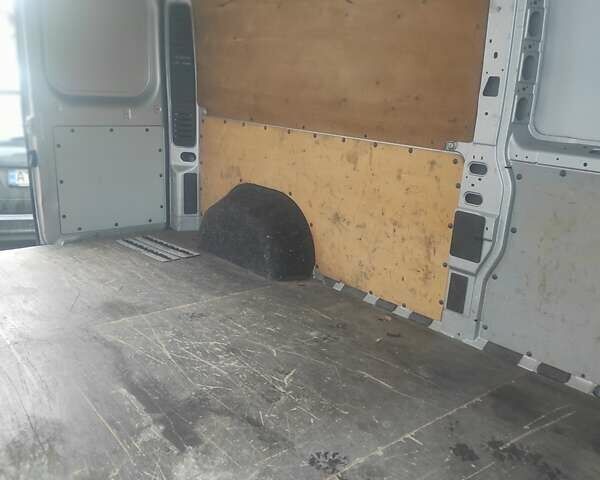 Серый Ситроен Jumper, объемом двигателя 2.2 л и пробегом 192 тыс. км за 12200 $, фото 1 на Automoto.ua