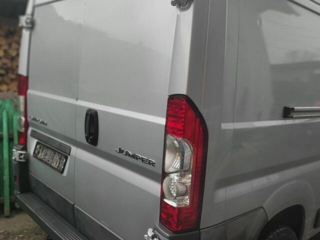 Серый Ситроен Jumper, объемом двигателя 2.2 л и пробегом 192 тыс. км за 12200 $, фото 3 на Automoto.ua