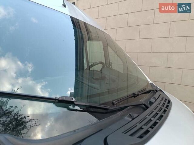 Серый Ситроен Jumper, объемом двигателя 2 л и пробегом 335 тыс. км за 12800 $, фото 106 на Automoto.ua