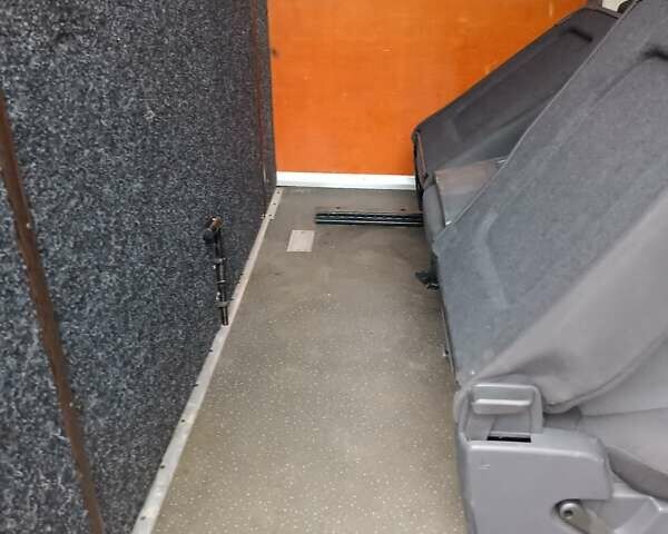 Серый Ситроен Jumper, объемом двигателя 2 л и пробегом 335 тыс. км за 12800 $, фото 97 на Automoto.ua