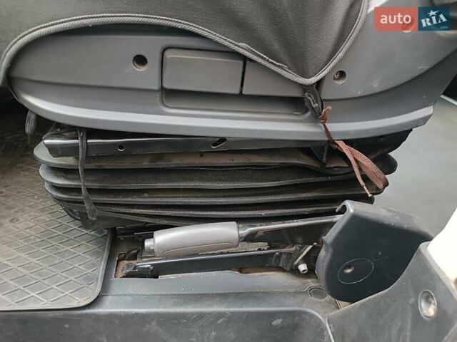 Серый Ситроен Jumper, объемом двигателя 2 л и пробегом 335 тыс. км за 12800 $, фото 55 на Automoto.ua