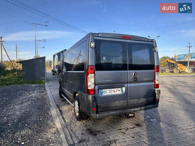 Серый Ситроен Jumper, объемом двигателя 3 л и пробегом 430 тыс. км за 8300 $, фото 3 на Automoto.ua
