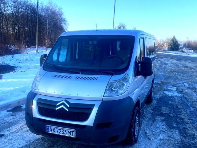 Серый Ситроен Jumper, объемом двигателя 2.2 л и пробегом 300 тыс. км за 8000 $, фото 2 на Automoto.ua