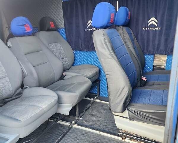 Синий Ситроен Jumper, объемом двигателя 2.4 л и пробегом 256 тыс. км за 3900 $, фото 9 на Automoto.ua