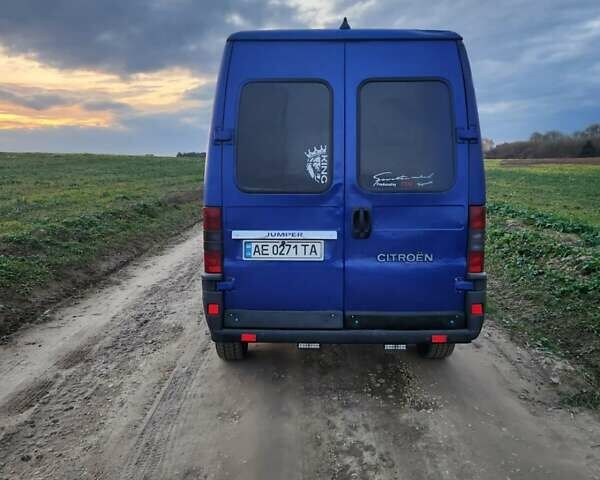 Синий Ситроен Jumper, объемом двигателя 2.4 л и пробегом 256 тыс. км за 3900 $, фото 5 на Automoto.ua