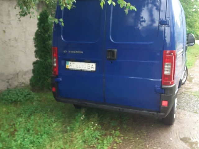 Синий Ситроен Jumper, объемом двигателя 2 л и пробегом 400 тыс. км за 3600 $, фото 4 на Automoto.ua