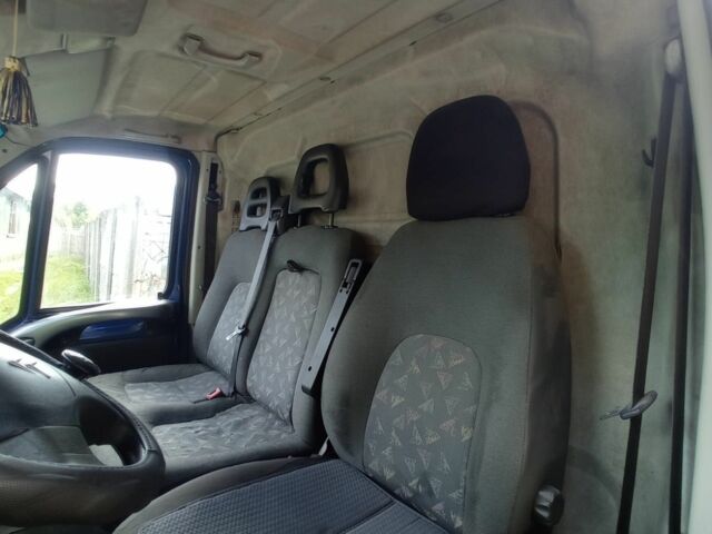 Синий Ситроен Jumper, объемом двигателя 2 л и пробегом 400 тыс. км за 3600 $, фото 12 на Automoto.ua