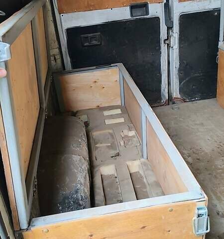 Зелений Сітроен Jumper, об'ємом двигуна 2.8 л та пробігом 343 тис. км за 4200 $, фото 15 на Automoto.ua