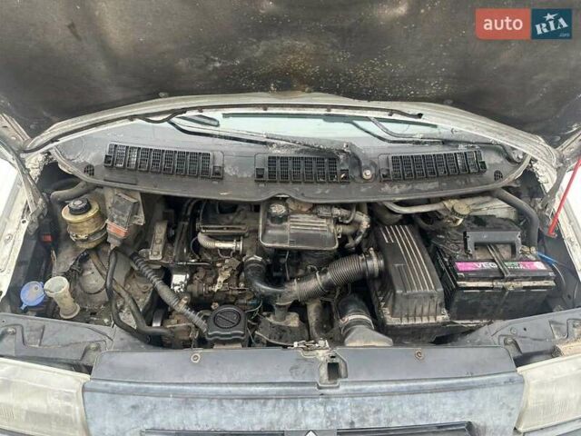 Белый Ситроен Jumpy, объемом двигателя 1.9 л и пробегом 290 тыс. км за 3000 $, фото 11 на Automoto.ua