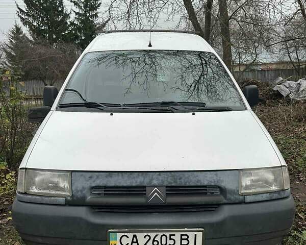 Белый Ситроен Jumpy, объемом двигателя 1.9 л и пробегом 290 тыс. км за 3000 $, фото 11 на Automoto.ua