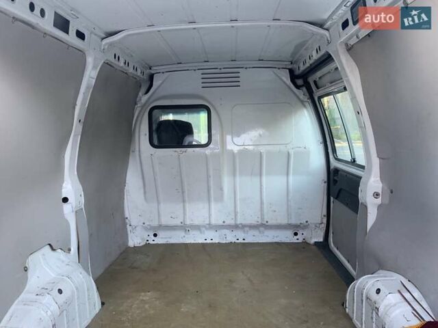 Белый Ситроен Jumpy, объемом двигателя 0 л и пробегом 268 тыс. км за 2800 $, фото 2 на Automoto.ua