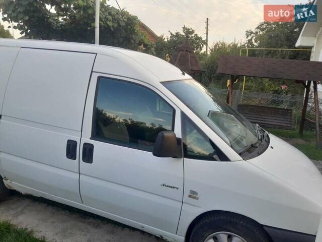 Белый Ситроен Jumpy, объемом двигателя 2 л и пробегом 240 тыс. км за 1800 $, фото 9 на Automoto.ua
