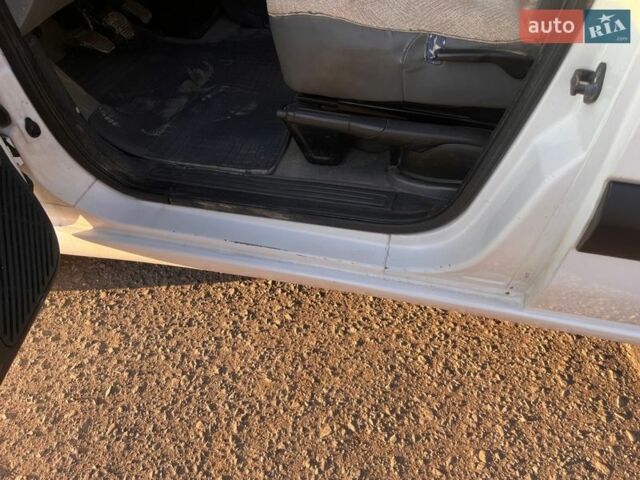 Білий Сітроен Jumpy, об'ємом двигуна 1.9 л та пробігом 350 тис. км за 3100 $, фото 16 на Automoto.ua