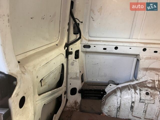 Білий Сітроен Jumpy, об'ємом двигуна 1.9 л та пробігом 350 тис. км за 3100 $, фото 26 на Automoto.ua