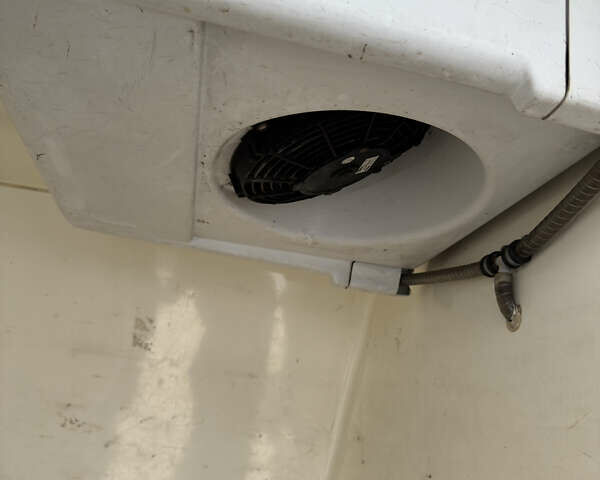 Білий Сітроен Jumpy, об'ємом двигуна 2 л та пробігом 380 тис. км за 2650 $, фото 9 на Automoto.ua