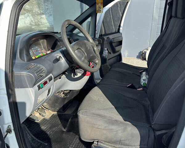 Білий Сітроен Jumpy, об'ємом двигуна 2 л та пробігом 380 тис. км за 2650 $, фото 15 на Automoto.ua