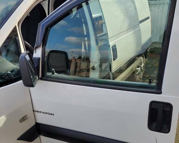 Сітроен Jumpy 2006 у Хмельницькому на Automoto.ua Білий Сітроен Jumpy, об'ємом двигуна 1.9 л та пробігом 275 тис. км за 3777 $, фото 3 на Automoto.ua