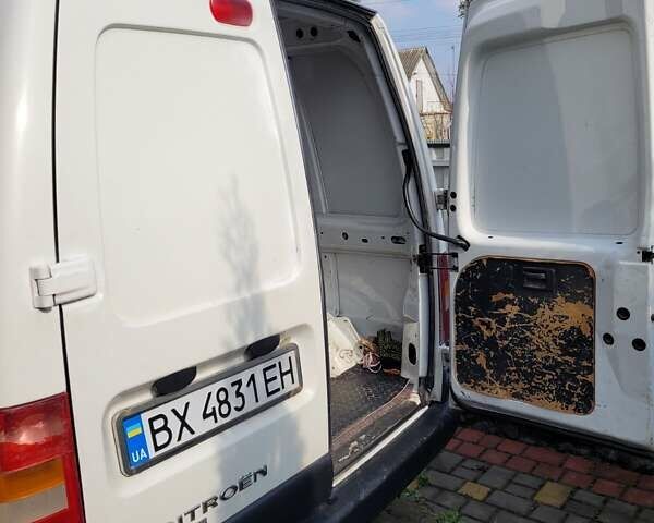 Сітроен Jumpy 2006 у Хмельницькому на Automoto.ua Білий Сітроен Jumpy, об'ємом двигуна 1.9 л та пробігом 275 тис. км за 3777 $, фото 4 на Automoto.ua