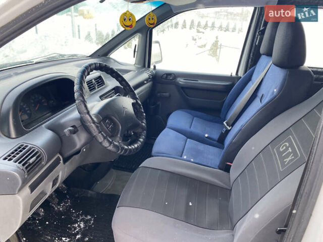Белый Ситроен Jumpy, объемом двигателя 1.9 л и пробегом 495 тыс. км за 3550 $, фото 10 на Automoto.ua