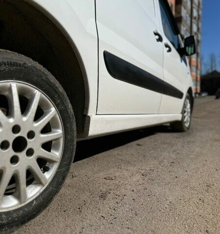 Білий Сітроен Jumpy, об'ємом двигуна 1.56 л та пробігом 393 тис. км за 5500 $, фото 5 на Automoto.ua