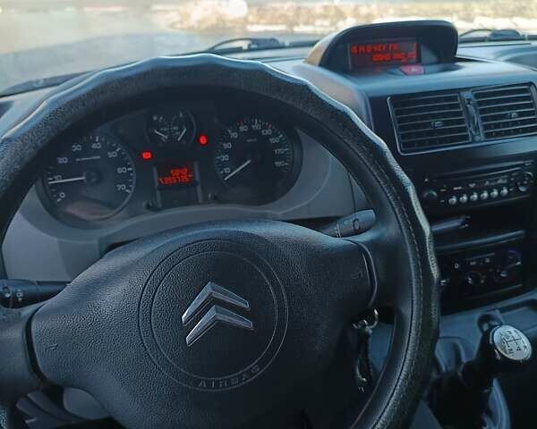 Белый Ситроен Jumpy, объемом двигателя 1.56 л и пробегом 352 тыс. км за 4650 $, фото 23 на Automoto.ua