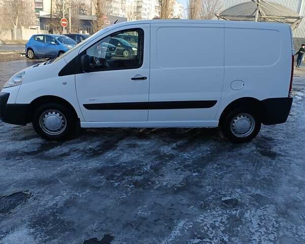 Белый Ситроен Jumpy, объемом двигателя 1.56 л и пробегом 352 тыс. км за 4650 $, фото 7 на Automoto.ua
