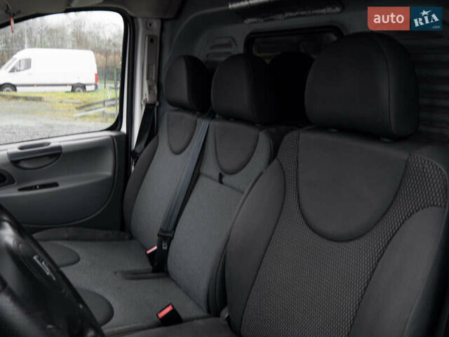 Белый Ситроен Jumpy, объемом двигателя 1.56 л и пробегом 308 тыс. км за 6250 $, фото 10 на Automoto.ua