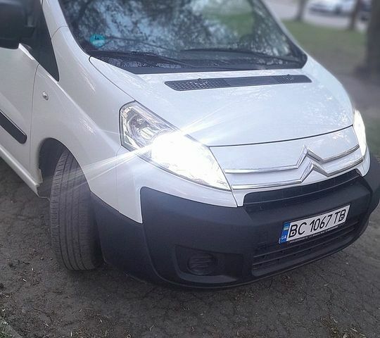 Белый Ситроен Jumpy, объемом двигателя 1.6 л и пробегом 310 тыс. км за 5000 $, фото 14 на Automoto.ua