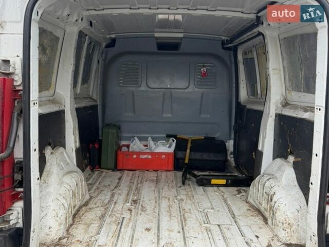 Белый Ситроен Jumpy, объемом двигателя 1.56 л и пробегом 300 тыс. км за 6200 $, фото 6 на Automoto.ua