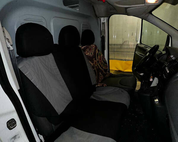 Білий Сітроен Jumpy, об'ємом двигуна 1.56 л та пробігом 295 тис. км за 7300 $, фото 6 на Automoto.ua