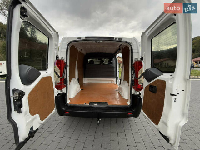Білий Сітроен Jumpy, об'ємом двигуна 1.6 л та пробігом 300 тис. км за 8300 $, фото 67 на Automoto.ua