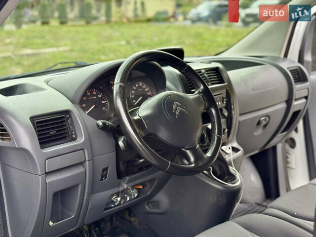 Білий Сітроен Jumpy, об'ємом двигуна 1.6 л та пробігом 300 тис. км за 8300 $, фото 44 на Automoto.ua