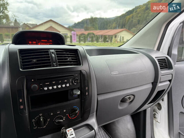 Білий Сітроен Jumpy, об'ємом двигуна 1.6 л та пробігом 300 тис. км за 8300 $, фото 53 на Automoto.ua