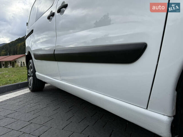 Білий Сітроен Jumpy, об'ємом двигуна 1.6 л та пробігом 300 тис. км за 8300 $, фото 31 на Automoto.ua