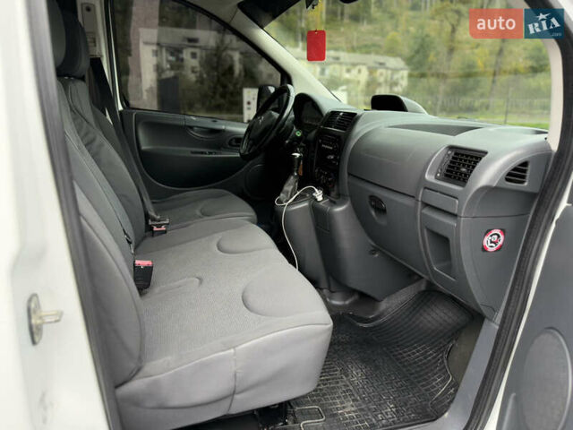 Білий Сітроен Jumpy, об'ємом двигуна 1.6 л та пробігом 300 тис. км за 8300 $, фото 61 на Automoto.ua