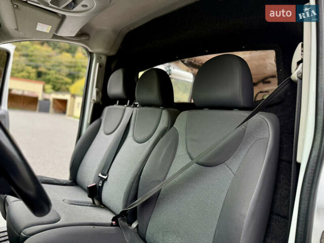 Білий Сітроен Jumpy, об'ємом двигуна 1.6 л та пробігом 300 тис. км за 8300 $, фото 48 на Automoto.ua