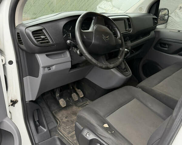 Білий Сітроен Jumpy, об'ємом двигуна 2 л та пробігом 372 тис. км за 10000 $, фото 6 на Automoto.ua